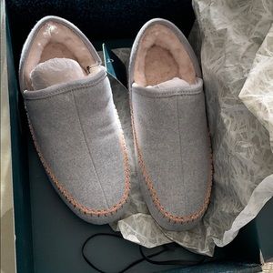 EMU Dove Grey size 5